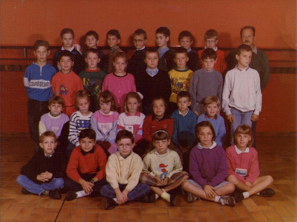 M. Foutren:CE2 CM1 CM2 : 1989-1990